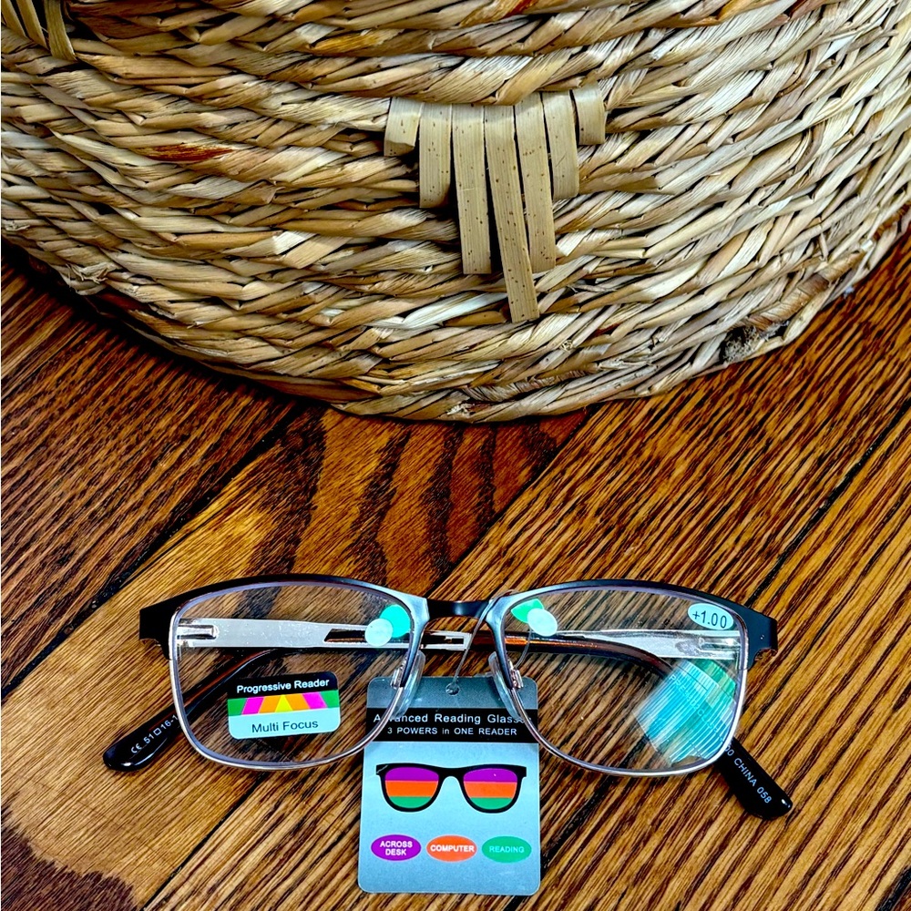 Clear Lens Progressive Reading Glasses - +1.00 Magnification